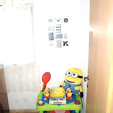 Lory A Three Bedroom With A Bbq