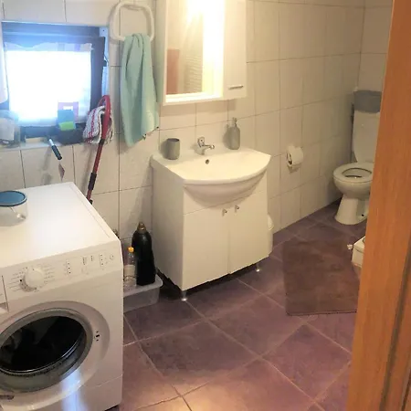 Apartamento Lory A Three Bedroom With A Bbq